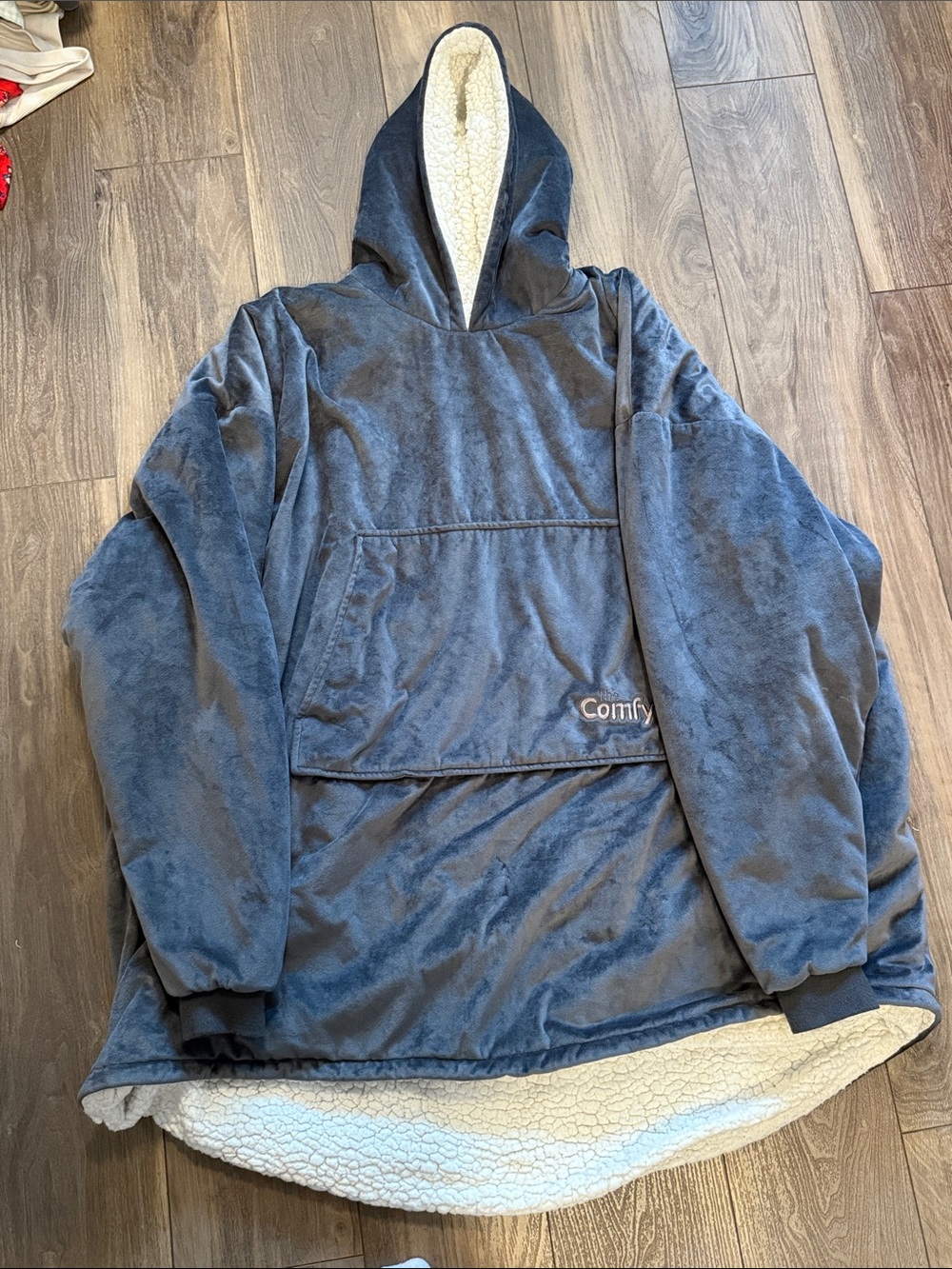 Comfy Sherpa-Lined Blue Hoodie Pullover